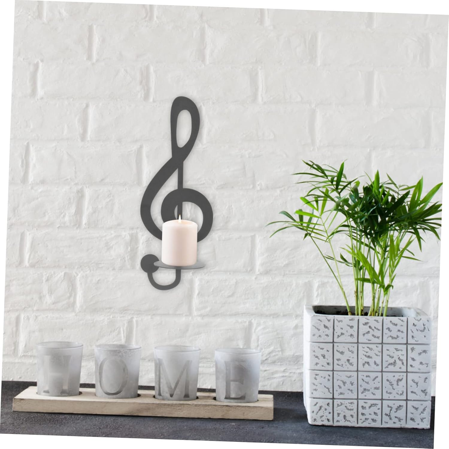 Elegant Metal Wall Sconce
