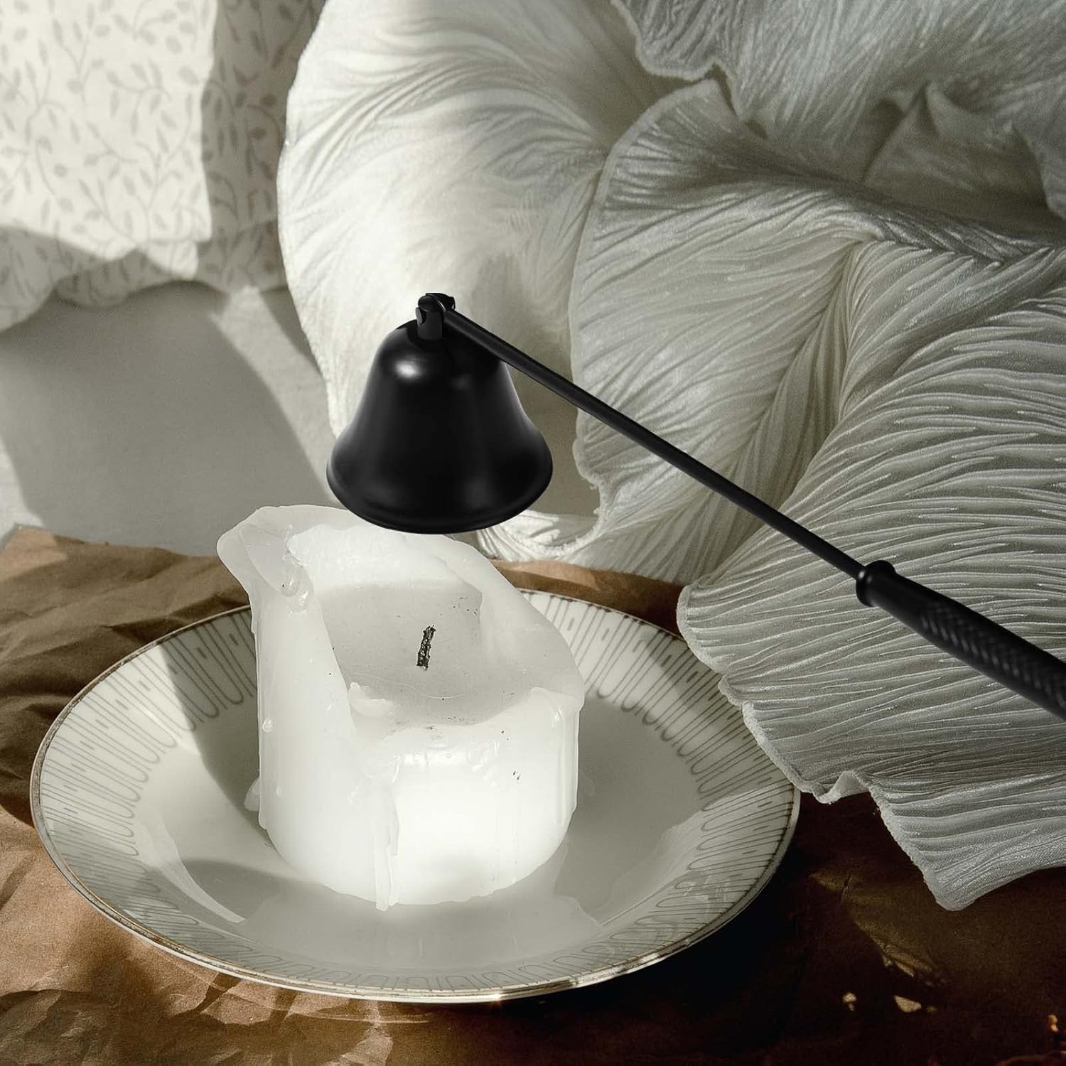 Kirecoo Candle Snuffer Extinguisher with Long Handle